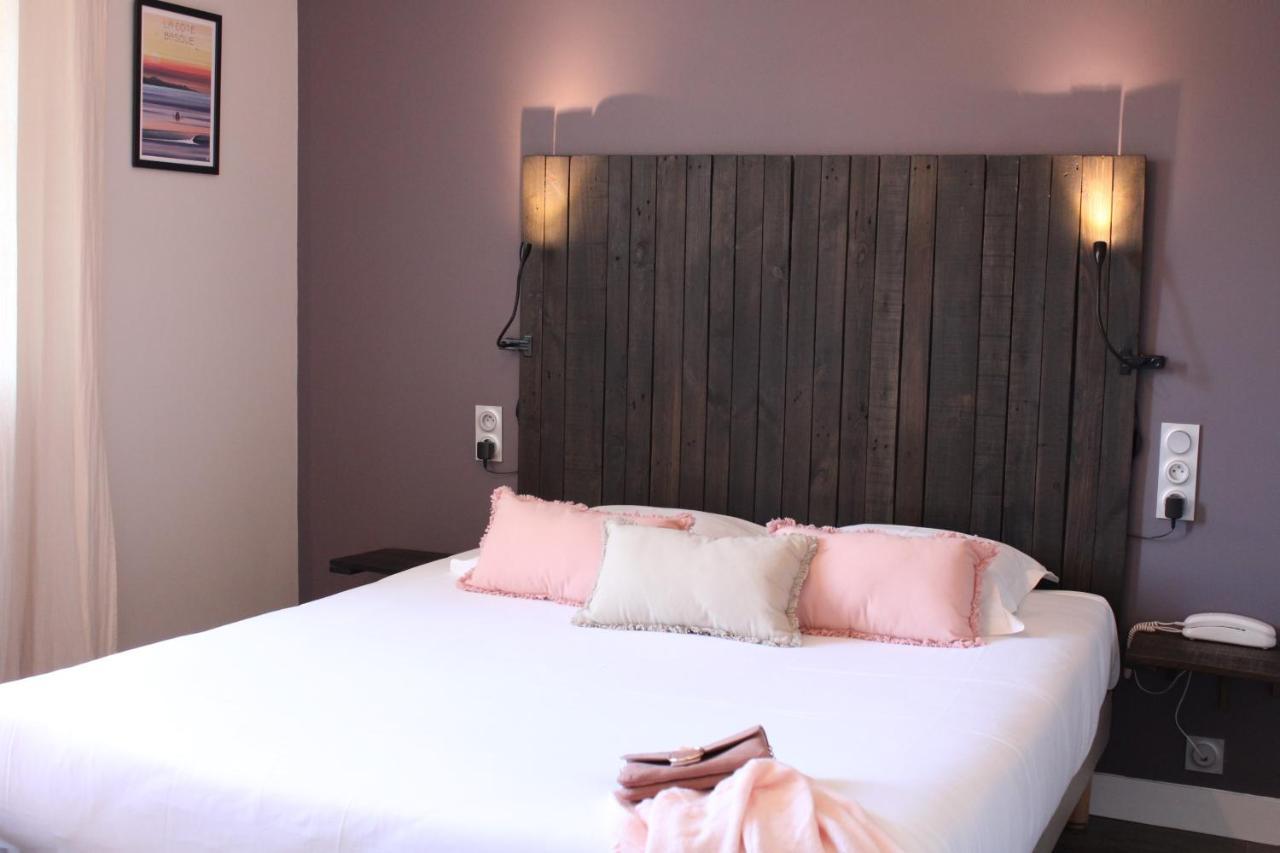Logis Hotel St Sylvestre Aldudes Bagian luar foto